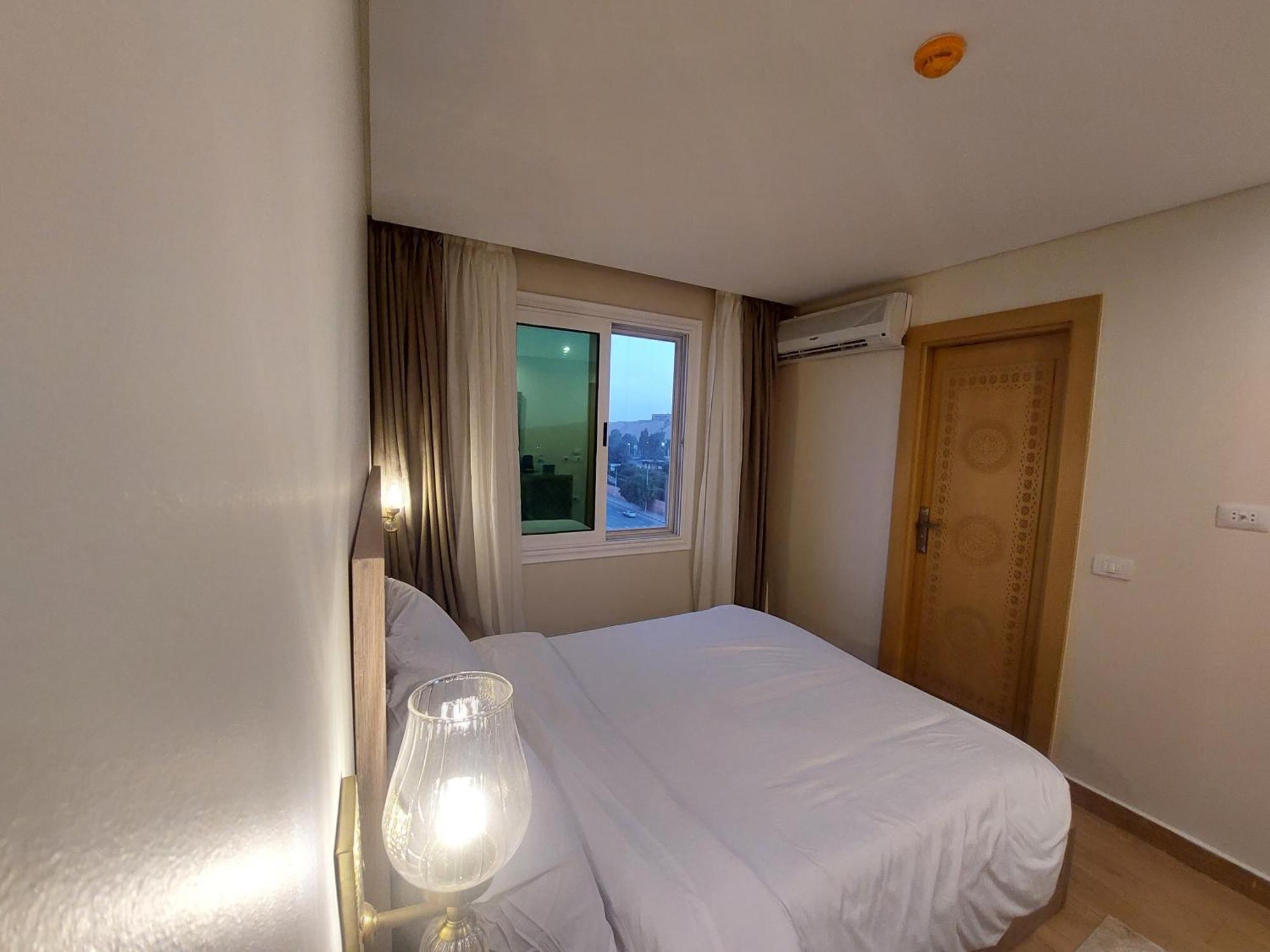Doudou Pyramids View Hotel Kafret el-Gabal Zewnętrze zdjęcie