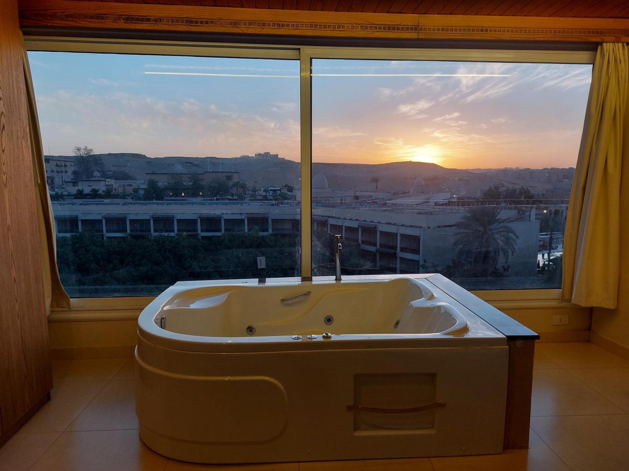 Doudou Pyramids View Hotel Kafret el-Gabal Zewnętrze zdjęcie