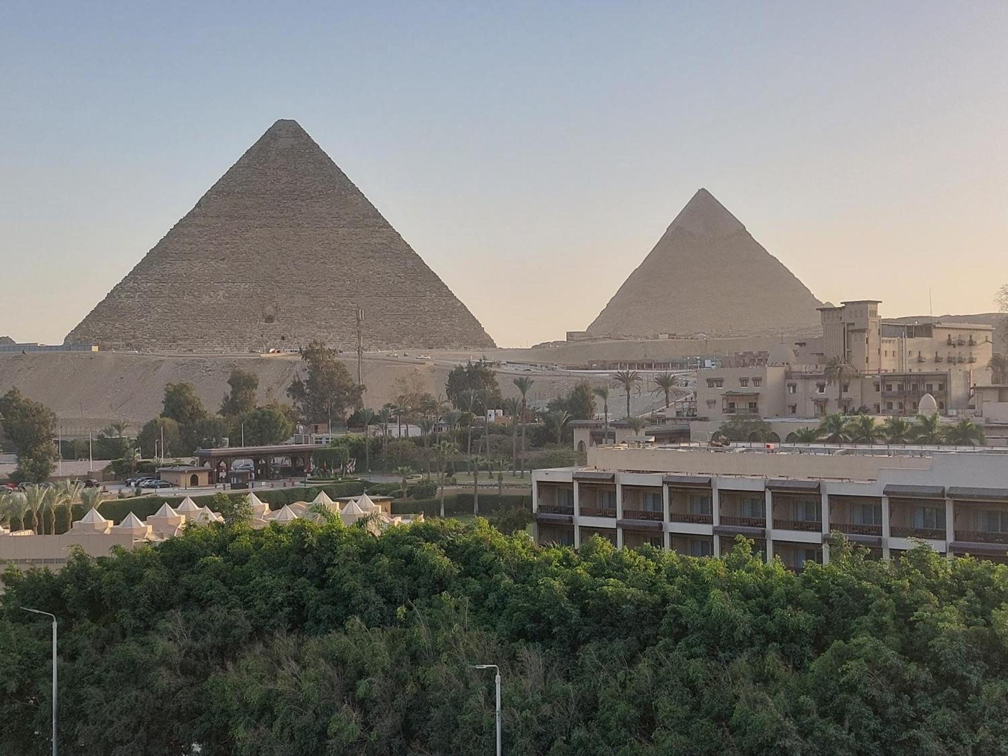 Doudou Pyramids View Hotel Kafret el-Gabal Zewnętrze zdjęcie