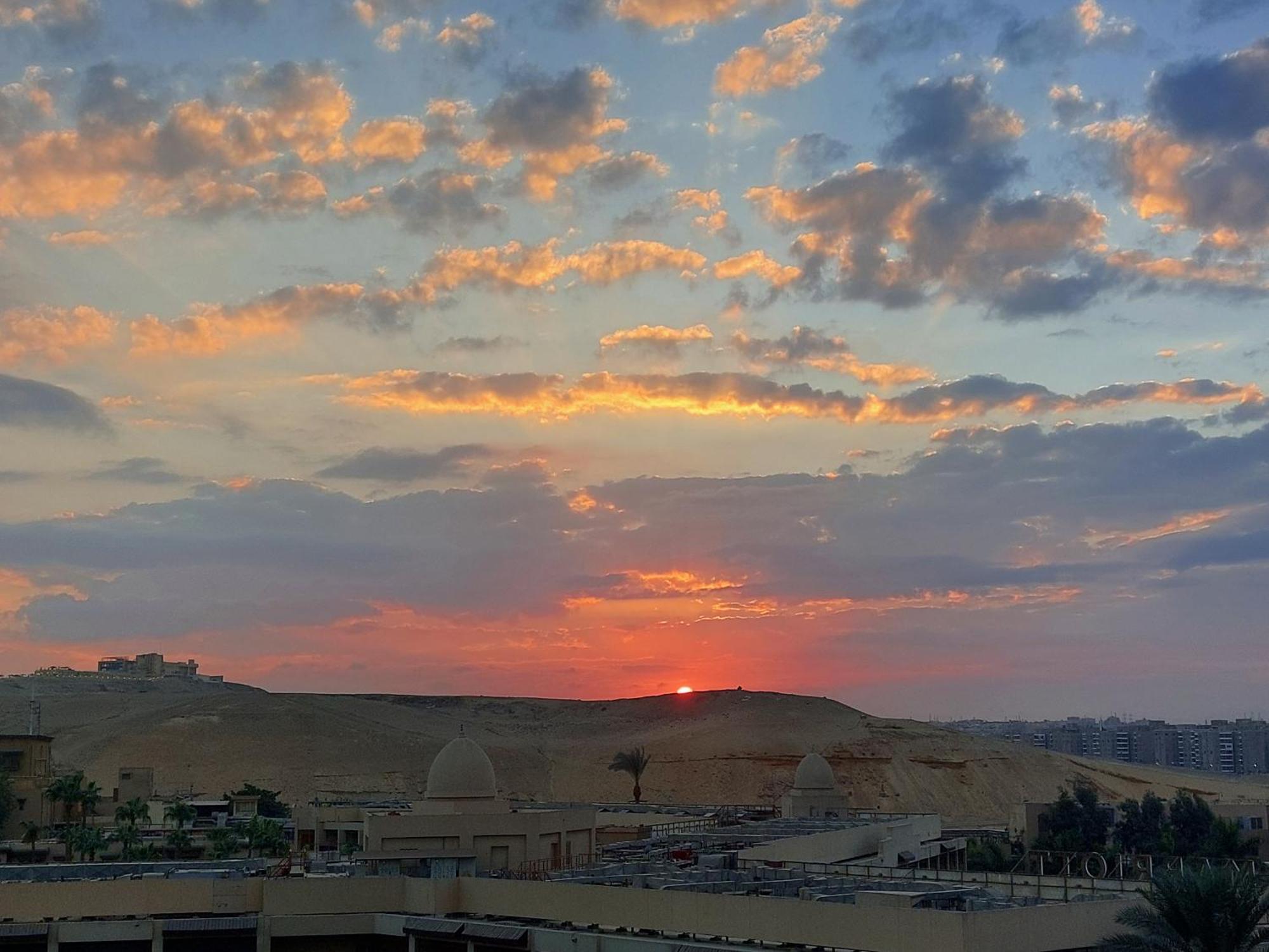 Doudou Pyramids View Hotel Kafret el-Gabal Zewnętrze zdjęcie