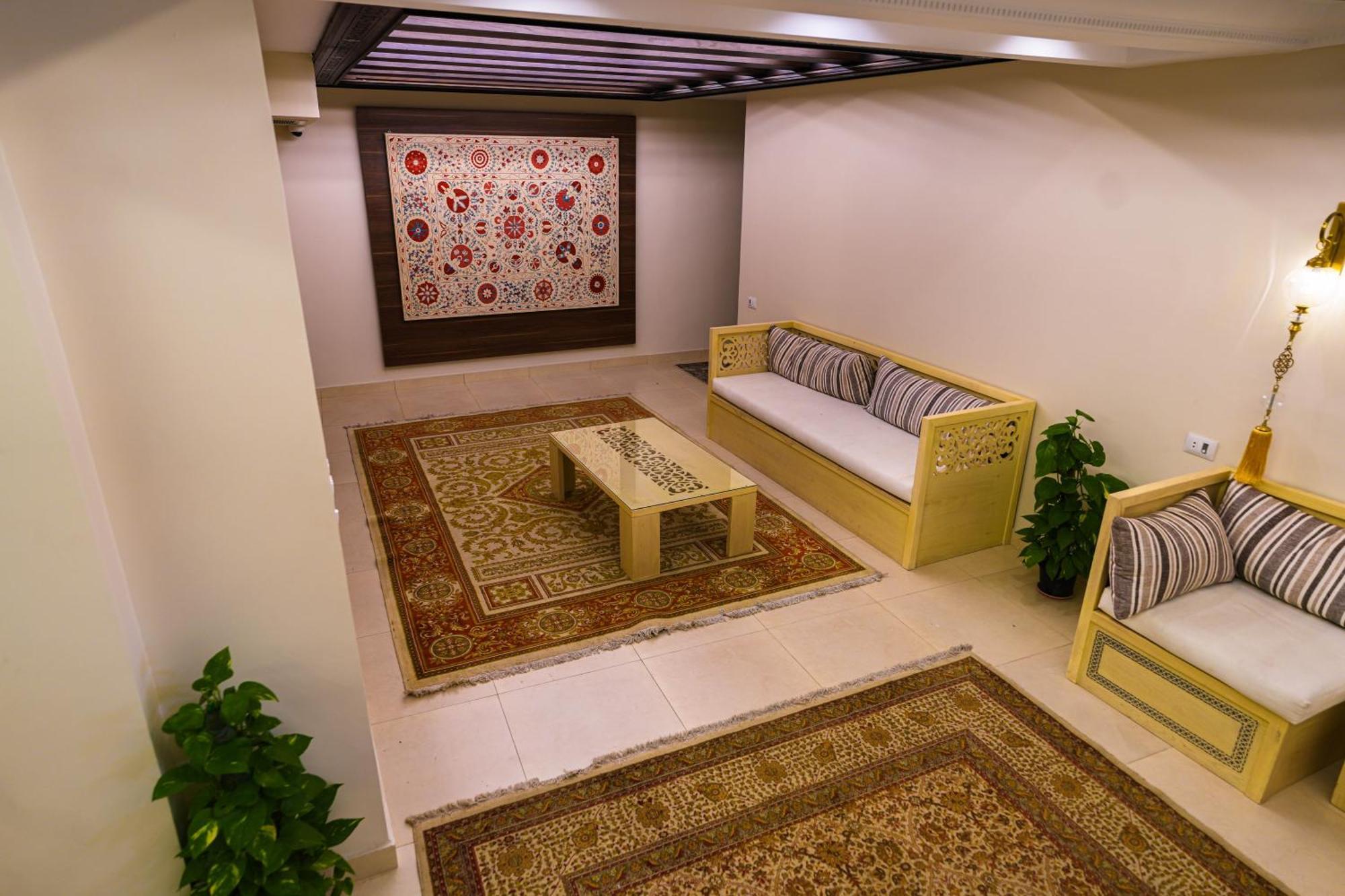 Doudou Pyramids View Hotel Kafret el-Gabal Zewnętrze zdjęcie
