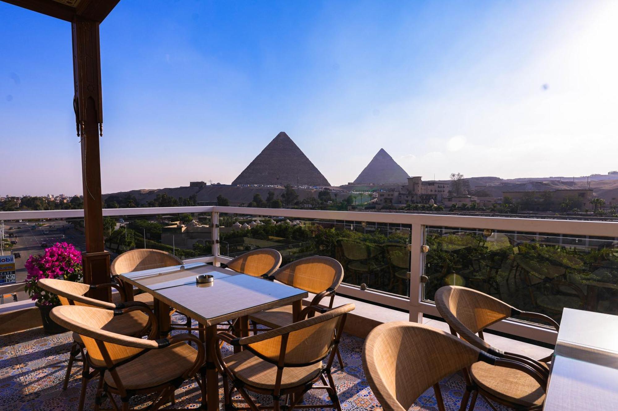 Doudou Pyramids View Hotel Kafret el-Gabal Zewnętrze zdjęcie