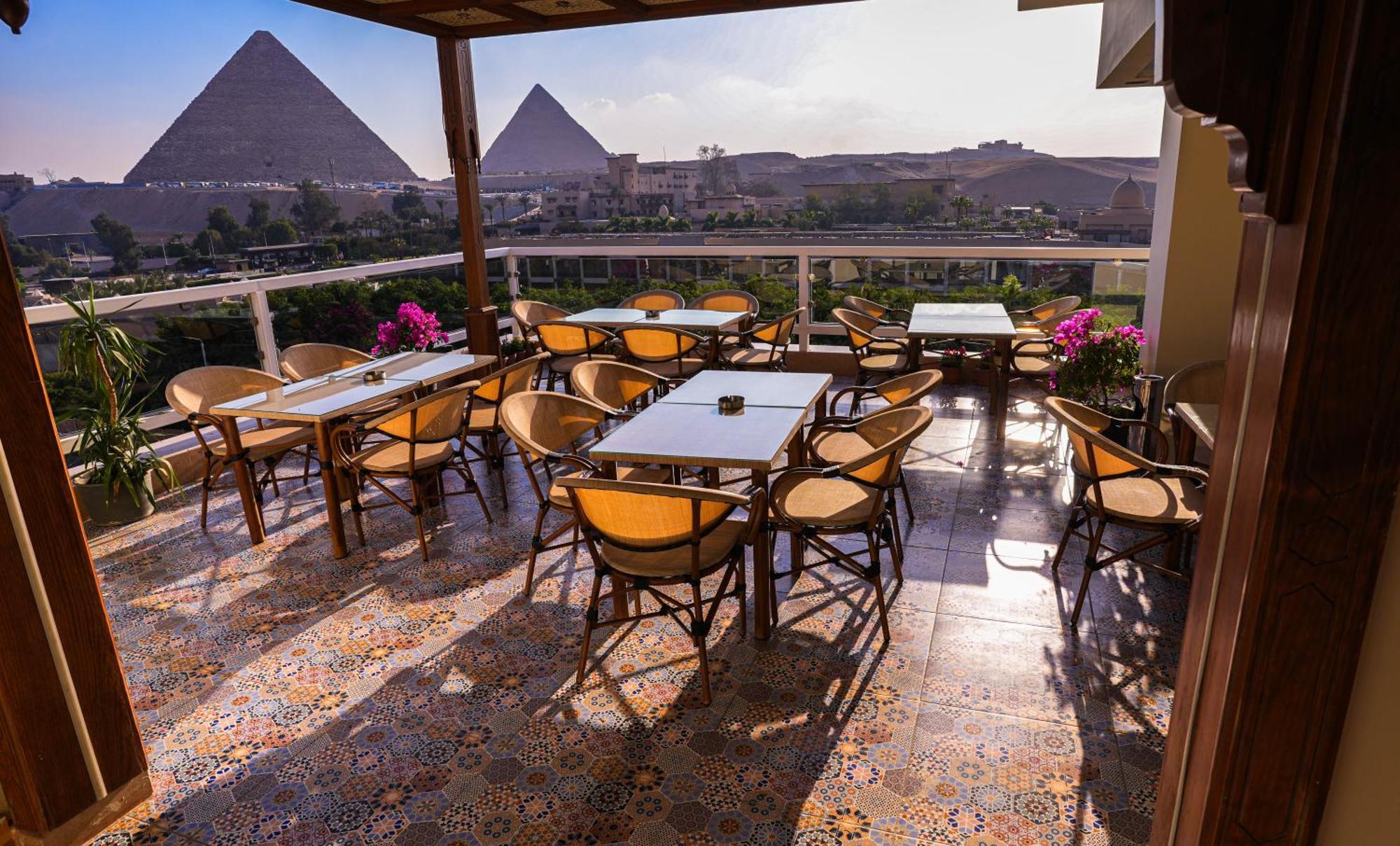 Doudou Pyramids View Hotel Kafret el-Gabal Zewnętrze zdjęcie