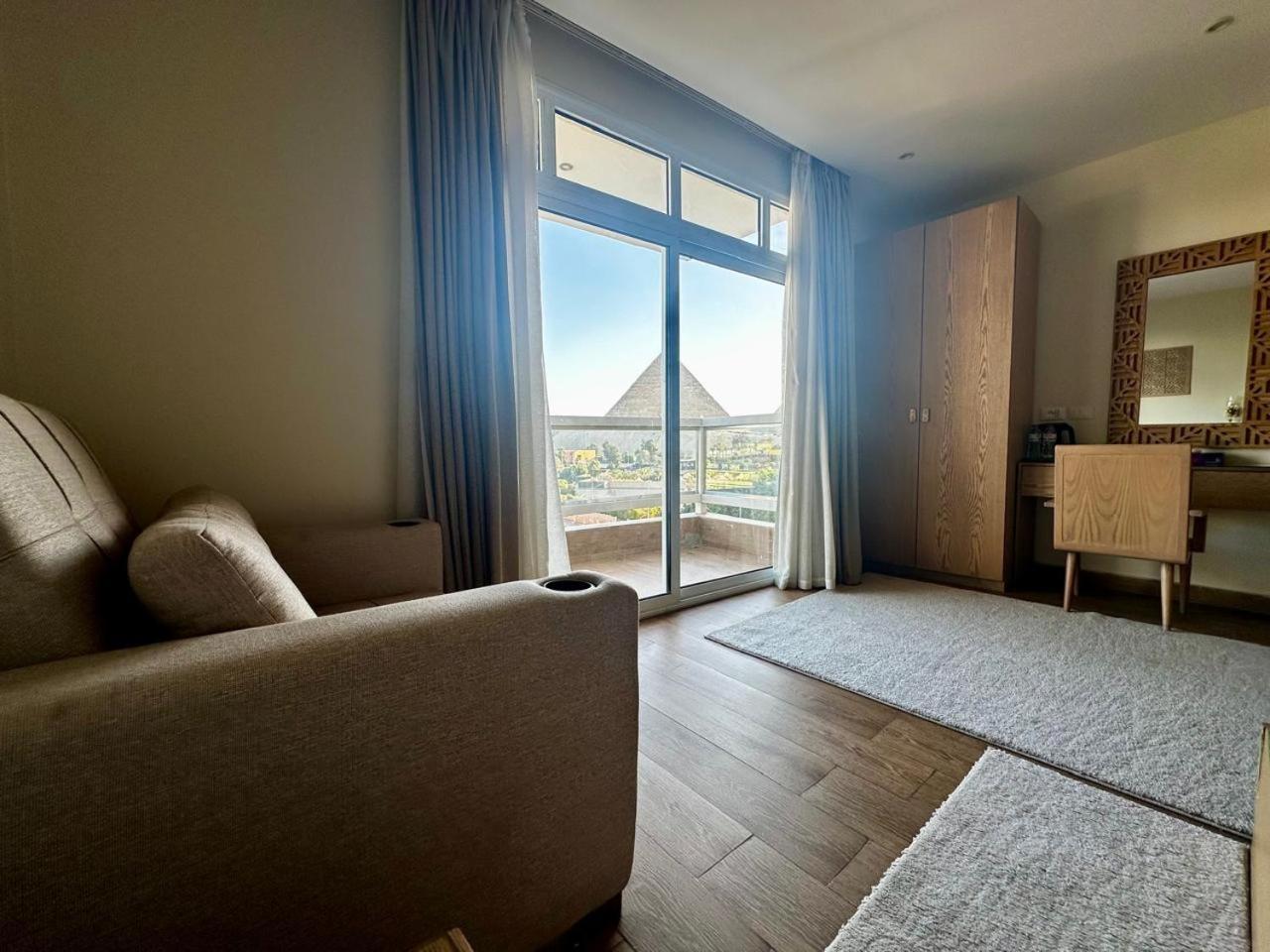 Doudou Pyramids View Hotel Kafret el-Gabal Zewnętrze zdjęcie