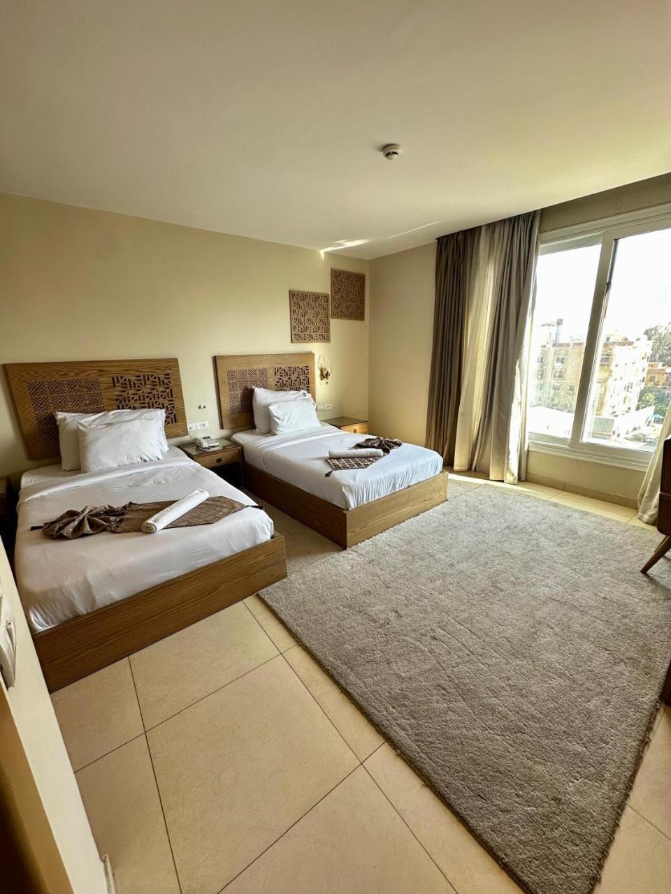 Doudou Pyramids View Hotel Kafret el-Gabal Zewnętrze zdjęcie